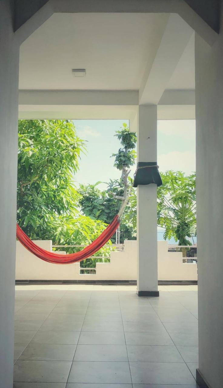 Pitaya Hotel Weligama Buitenkant foto